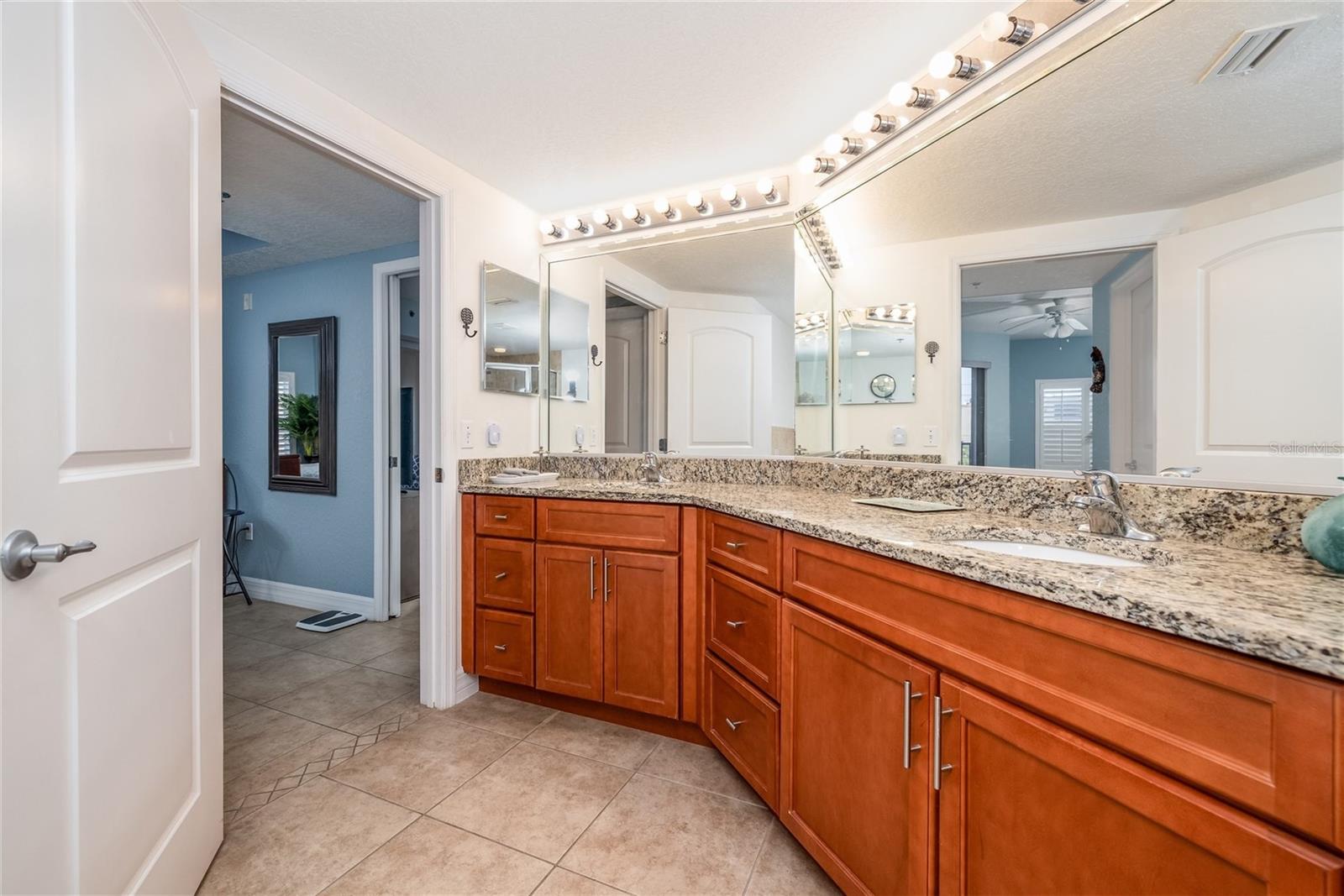 OCEAN WALK NSB - Residential