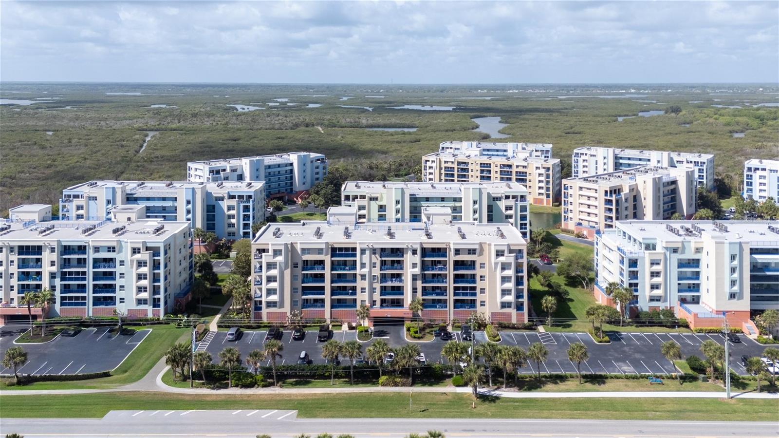 OCEAN WALK NSB - Residential