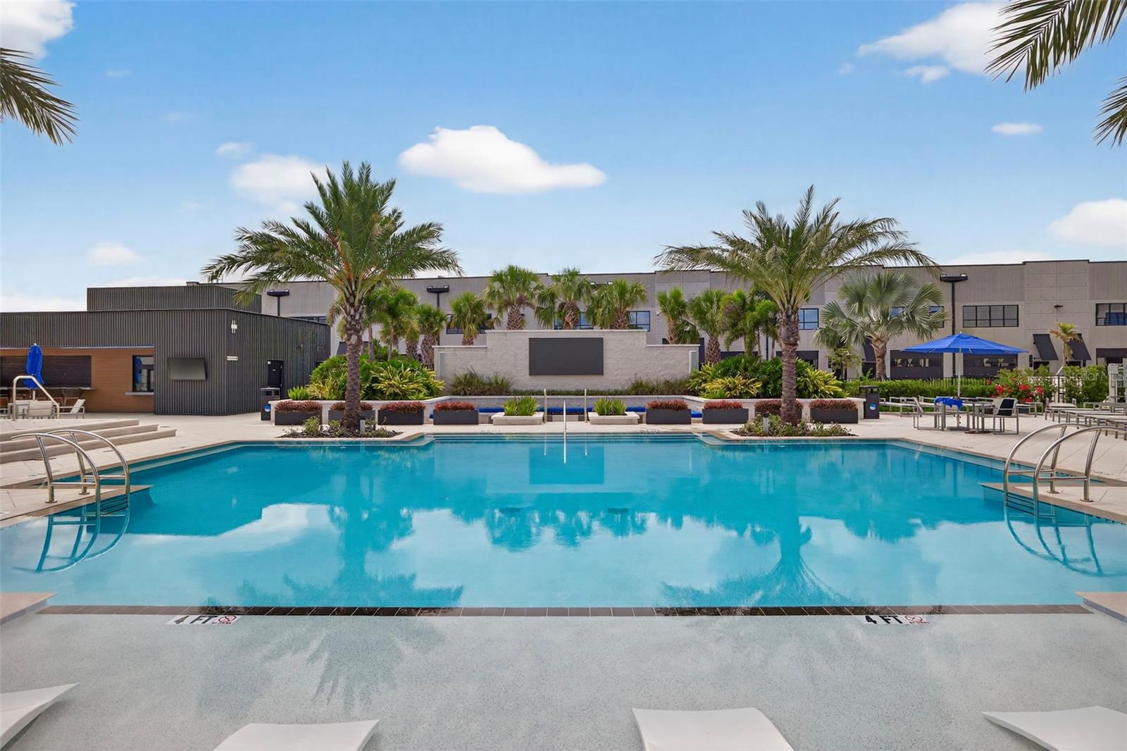 6500 MOTOR ENCLAVE WAY 909