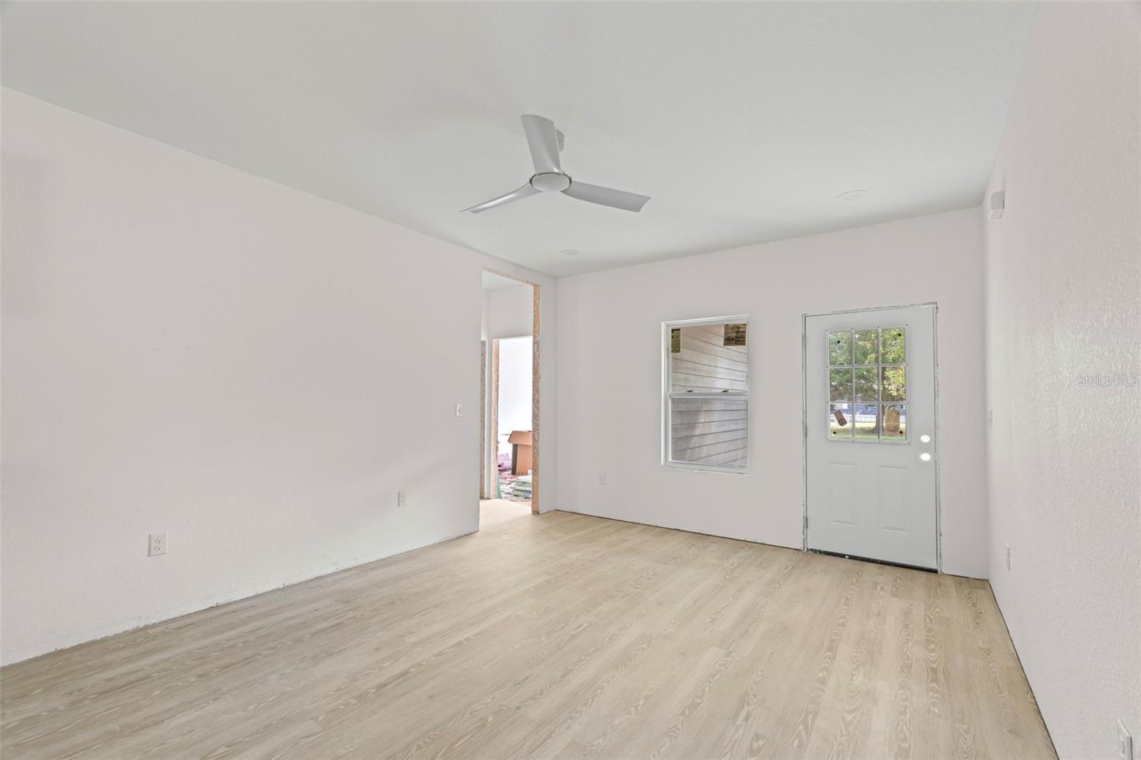 INTERLACHEN LAKES ESTATES - Residential