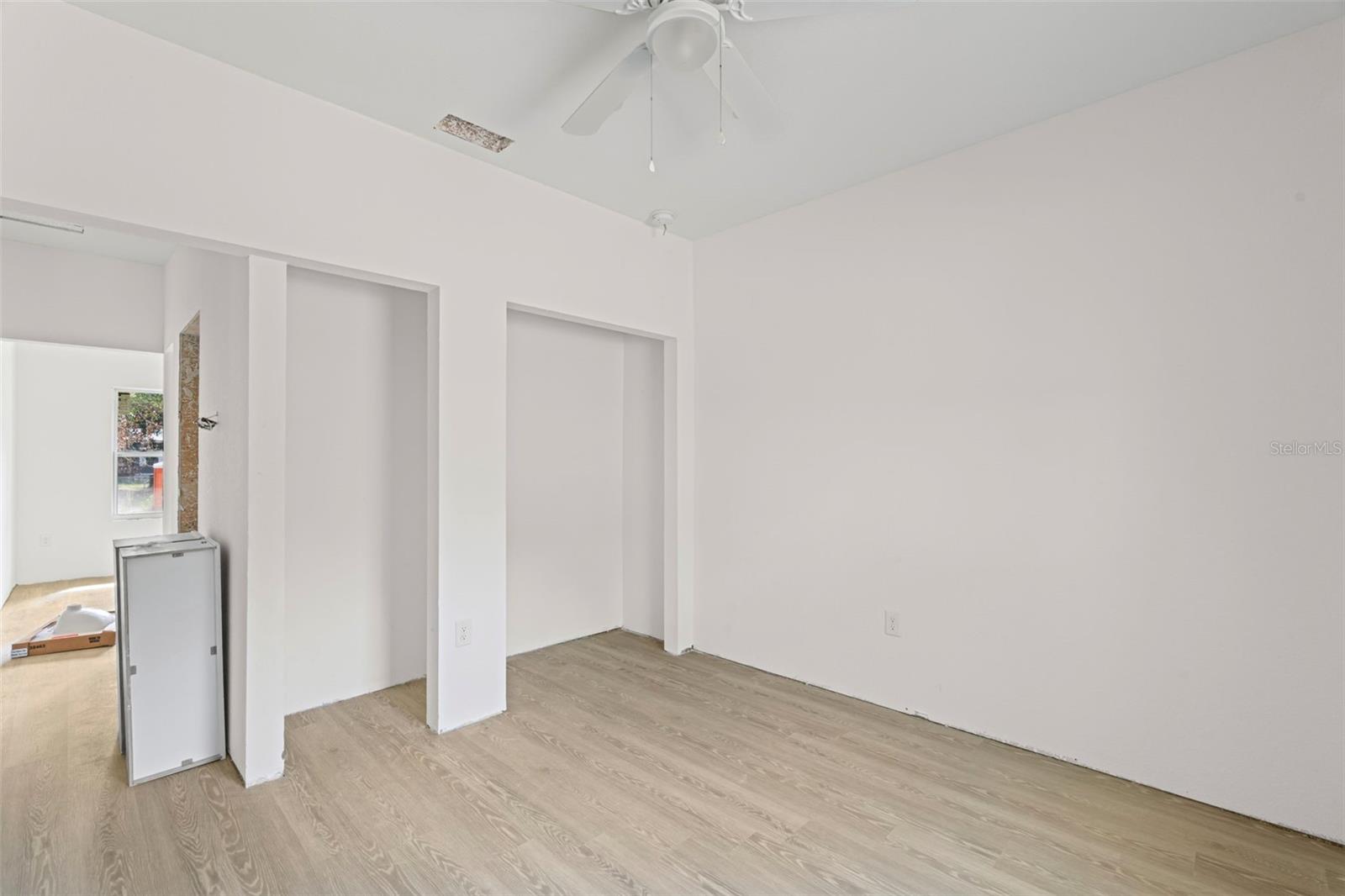 INTERLACHEN LAKES ESTATES - Residential