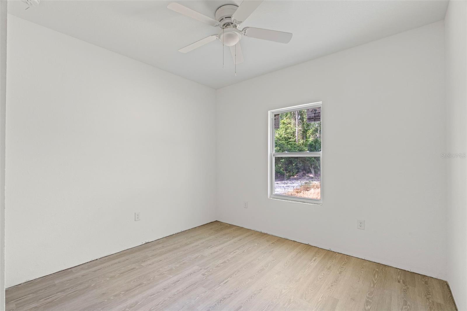 INTERLACHEN LAKES ESTATES - Residential