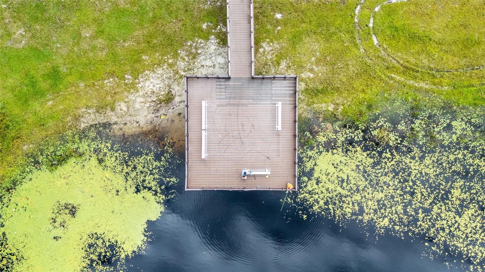 RAINBOW LAKES ESTATE - Residential