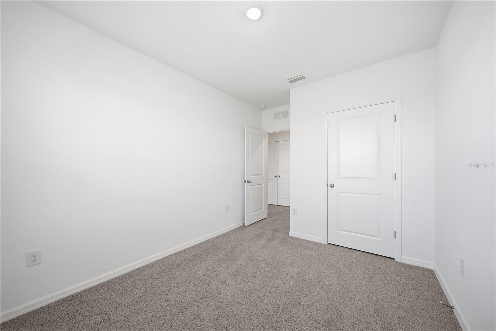 WOODCREEK - Residential Lease