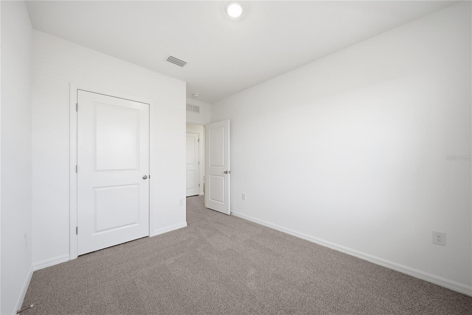 WOODCREEK - Residential Lease