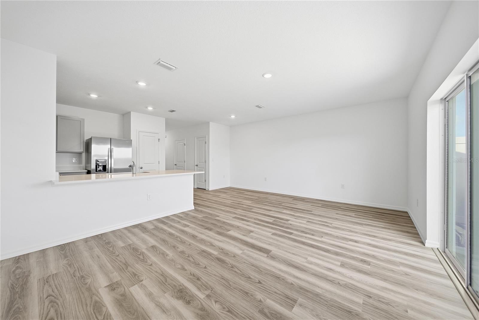 WOODCREEK - Residential Lease