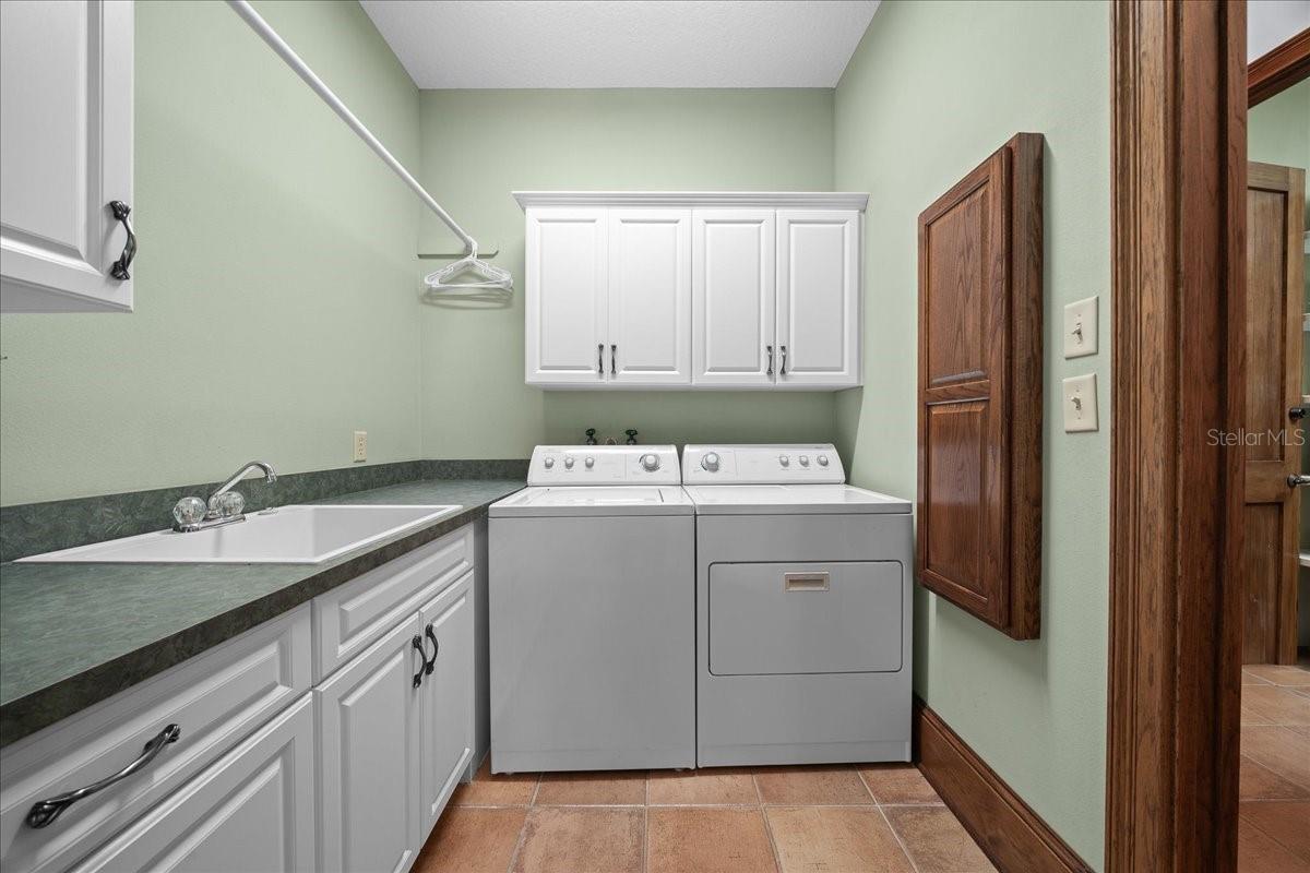 TAVARES PENINSULA TRACTS A-G REP - Residential