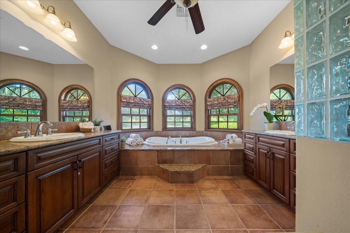 TAVARES PENINSULA TRACTS A-G REP - Residential