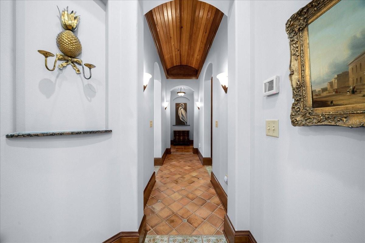 TAVARES PENINSULA TRACTS A-G REP - Residential