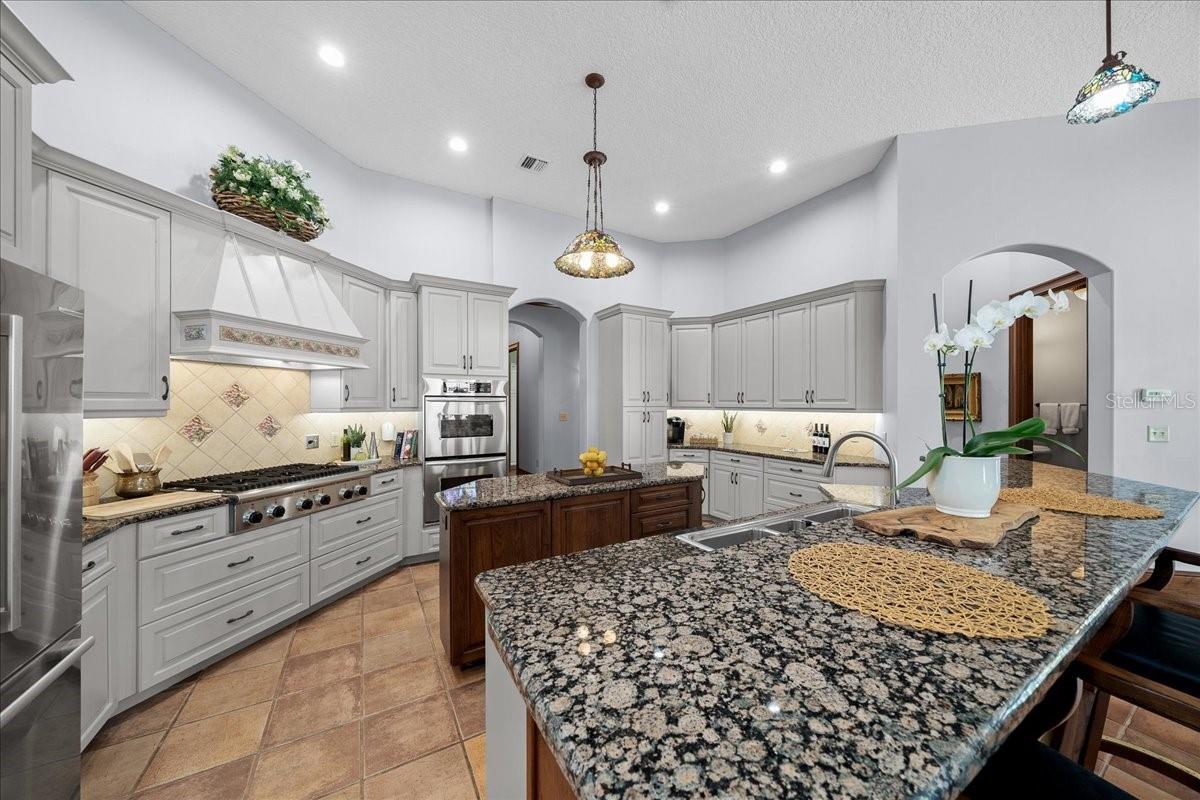 TAVARES PENINSULA TRACTS A-G REP - Residential