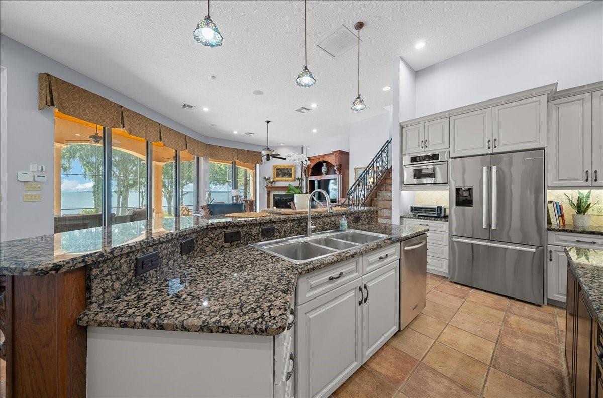 TAVARES PENINSULA TRACTS A-G REP - Residential