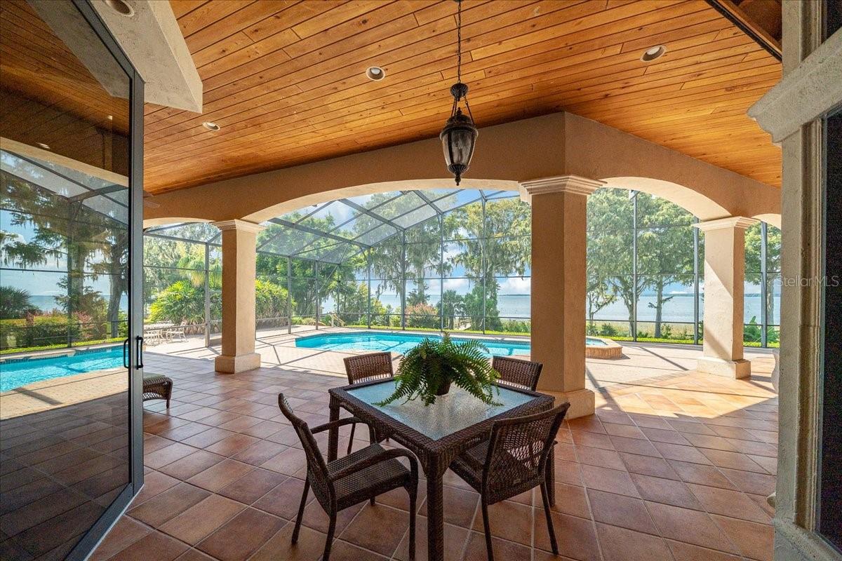 TAVARES PENINSULA TRACTS A-G REP - Residential