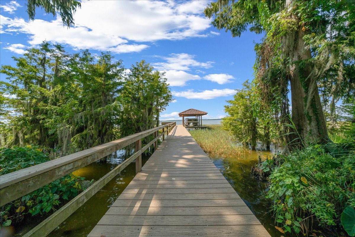 TAVARES PENINSULA TRACTS A-G REP - Residential