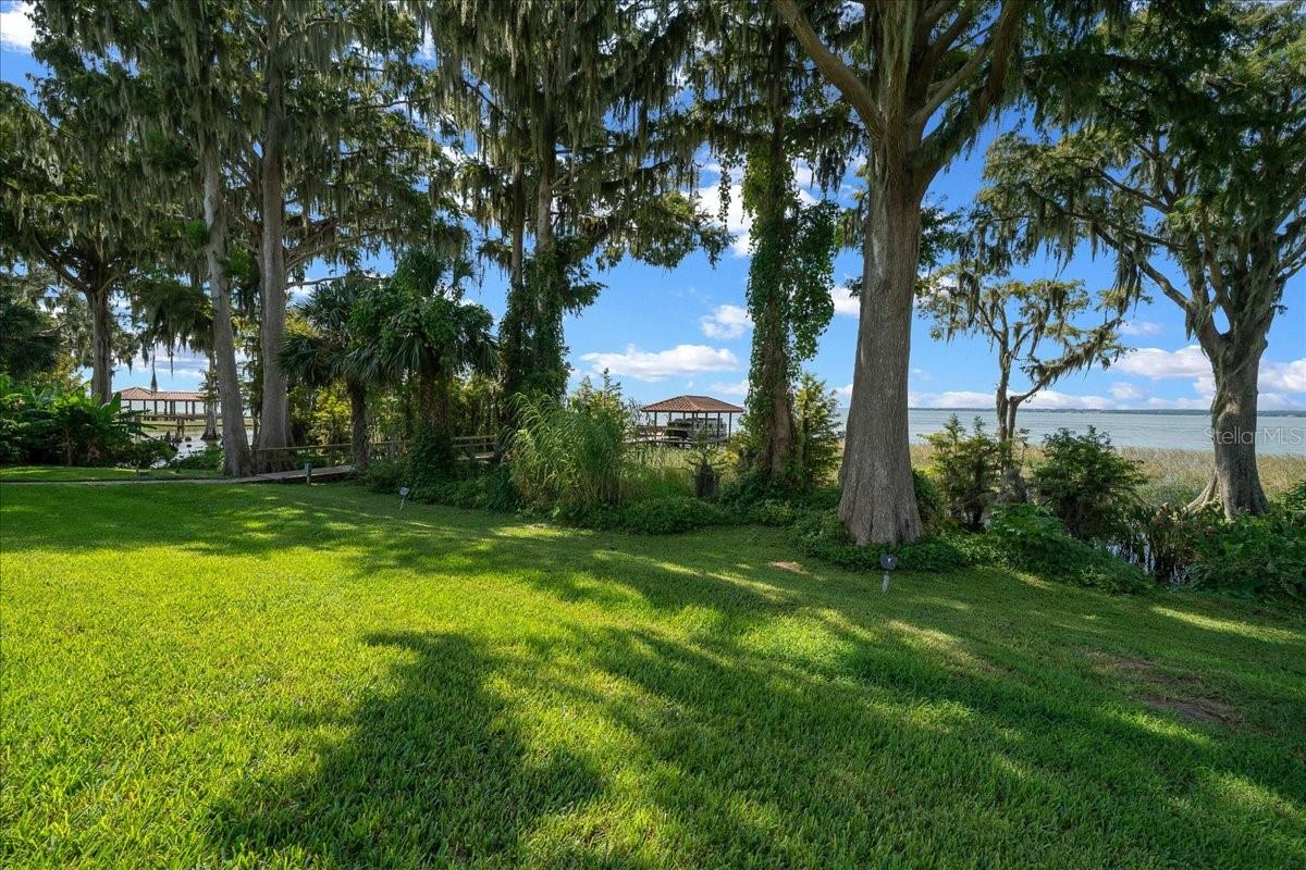 TAVARES PENINSULA TRACTS A-G REP - Residential