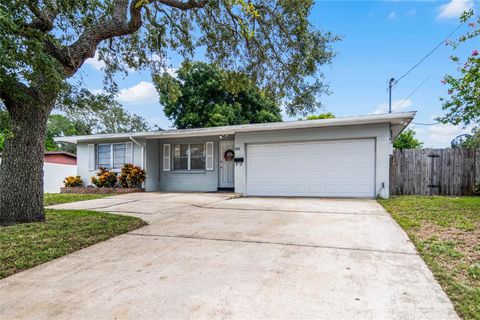 A home in DAYTONA BEACH