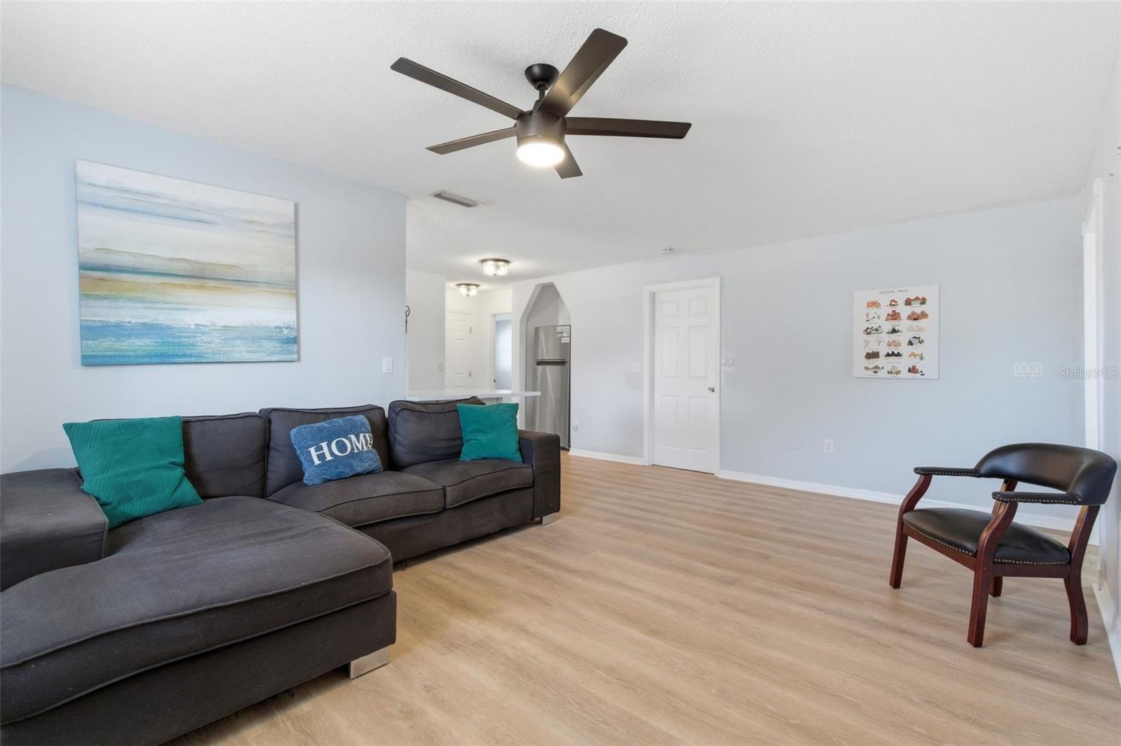 MONTICELLO UNIT 1 - Residential Lease