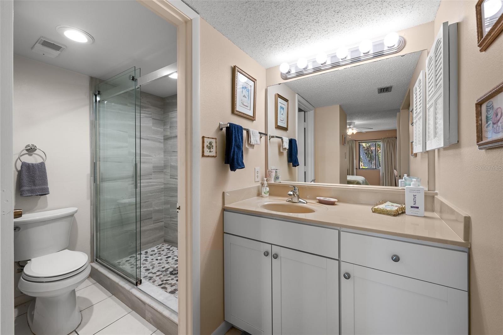 WILLOW LINKS - Residential