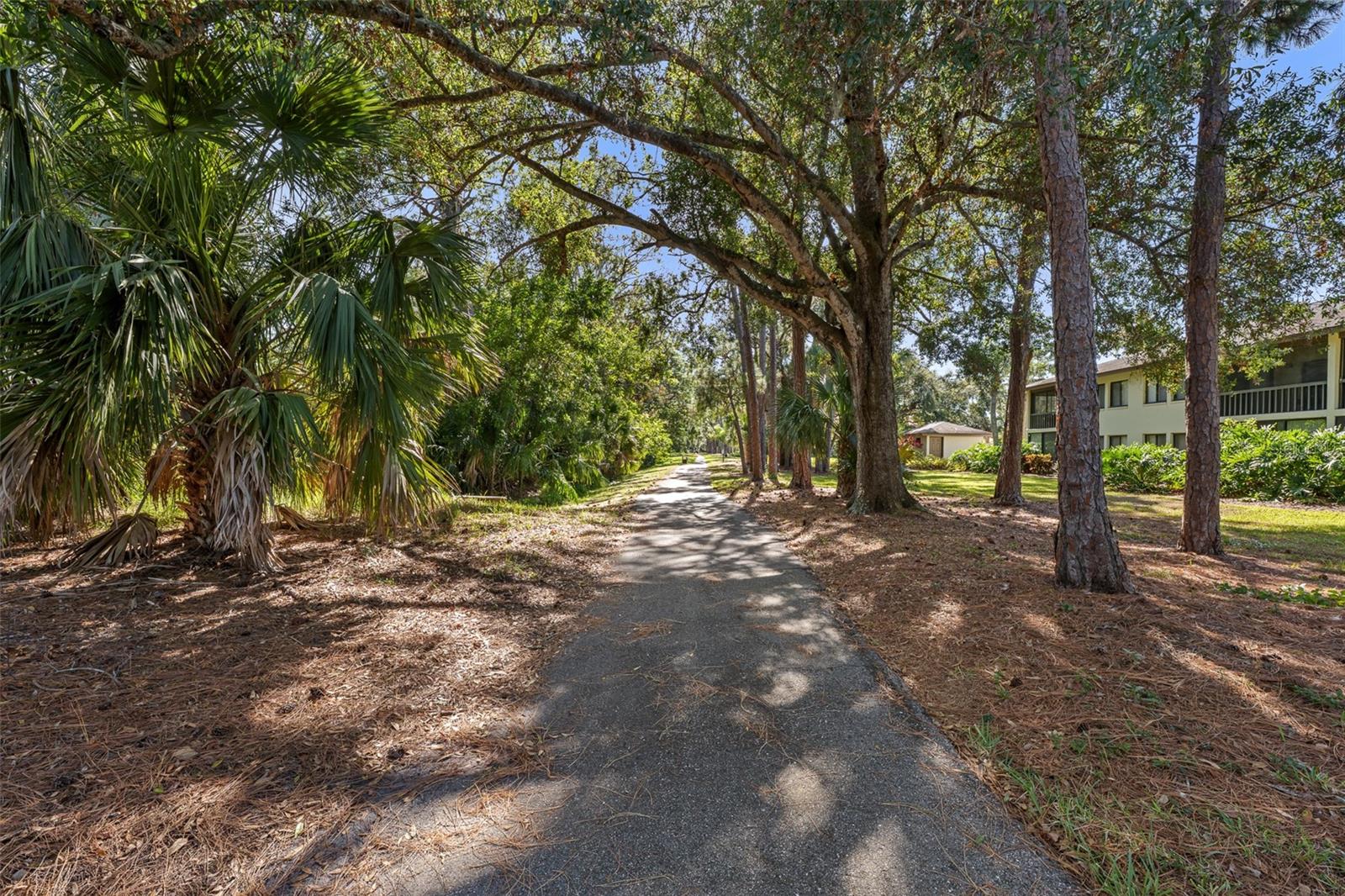 WILLOW LINKS - Residential