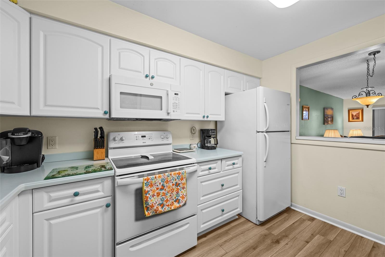 WILLOW LINKS - Residential