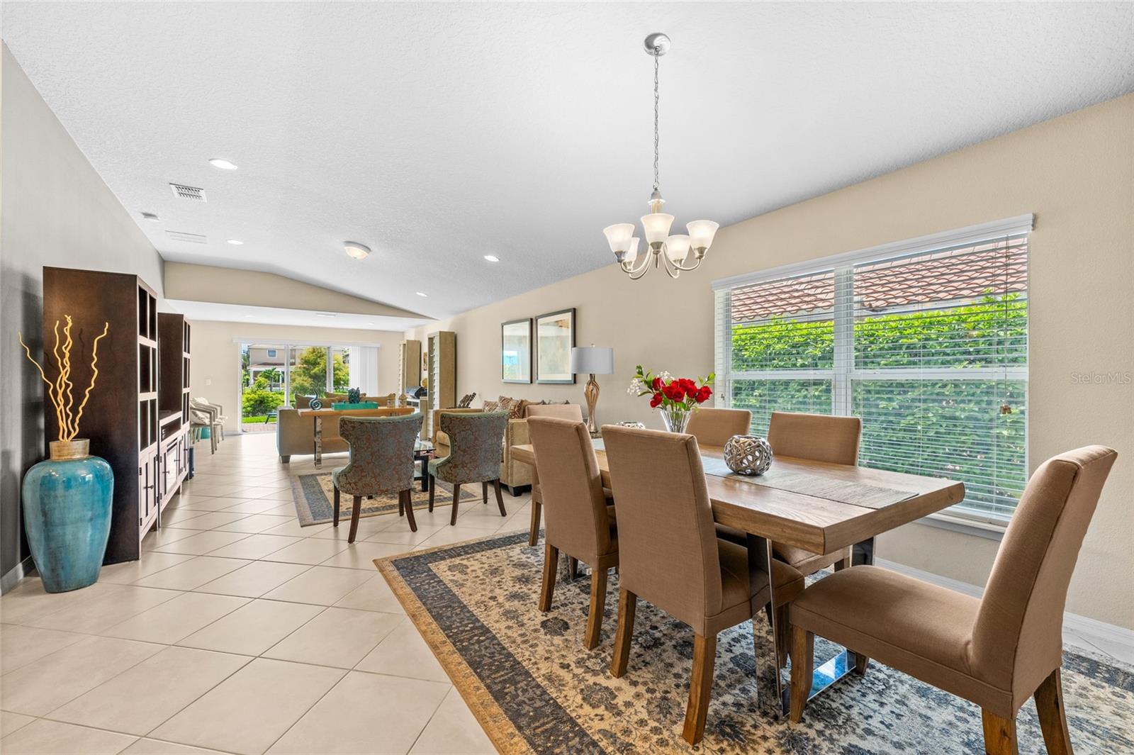 Casas a venda 3 - Jen Dantas 12232 PESCARA LANE