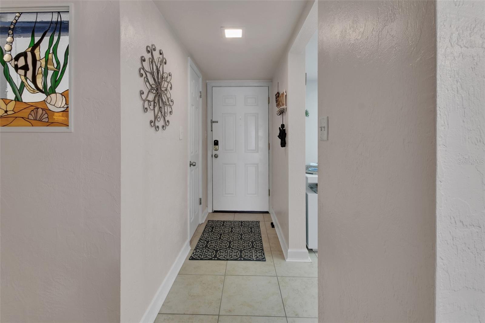 HACIENDA DEL SOL CONDO - Residential