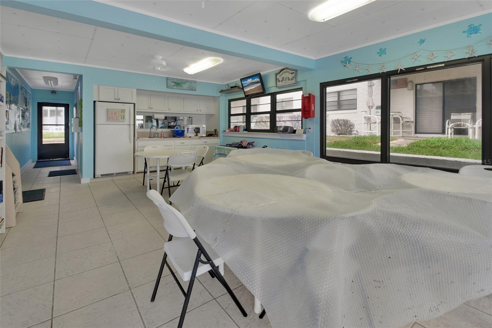 HACIENDA DEL SOL CONDO - Residential