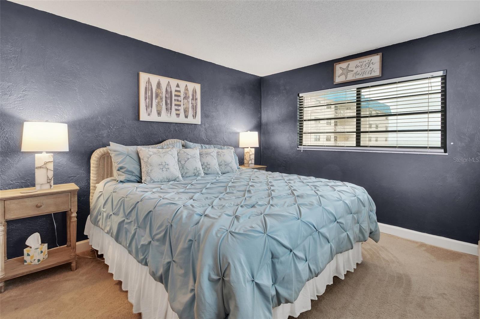 HACIENDA DEL SOL CONDO - Residential