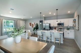 KINGSLAND COUNTRY ESTS WHISPER - Residential