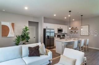 KINGSLAND COUNTRY ESTS WHISPER - Residential