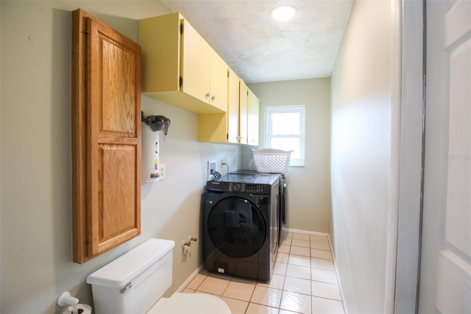 THE CROSSINGS - Residential Lease