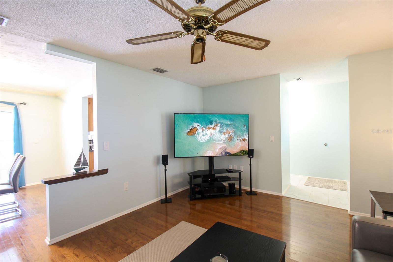 THE CROSSINGS - Residential Lease