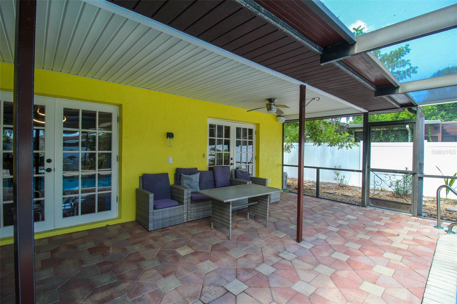 THE CROSSINGS - Residential Lease