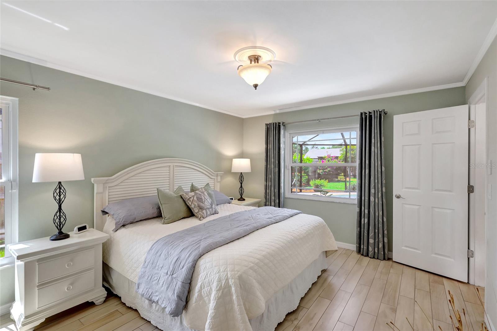 GULF GATE EAST - Residential