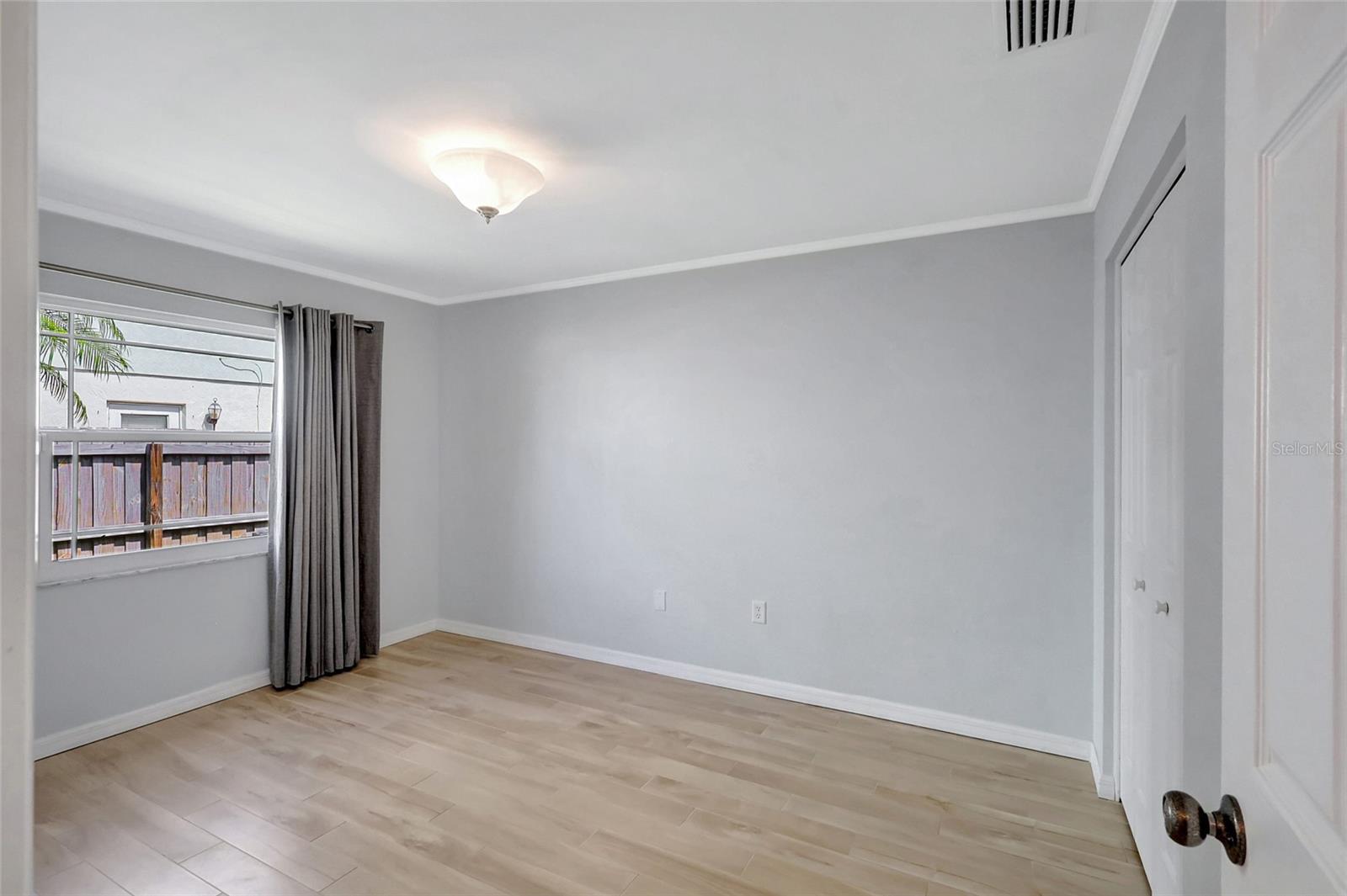 GULF GATE EAST - Residential