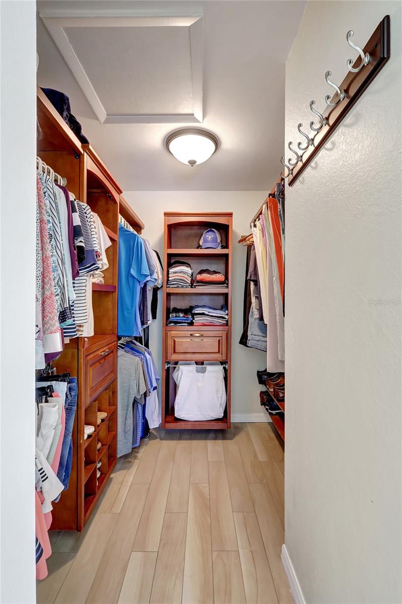 GULF GATE EAST - Residential