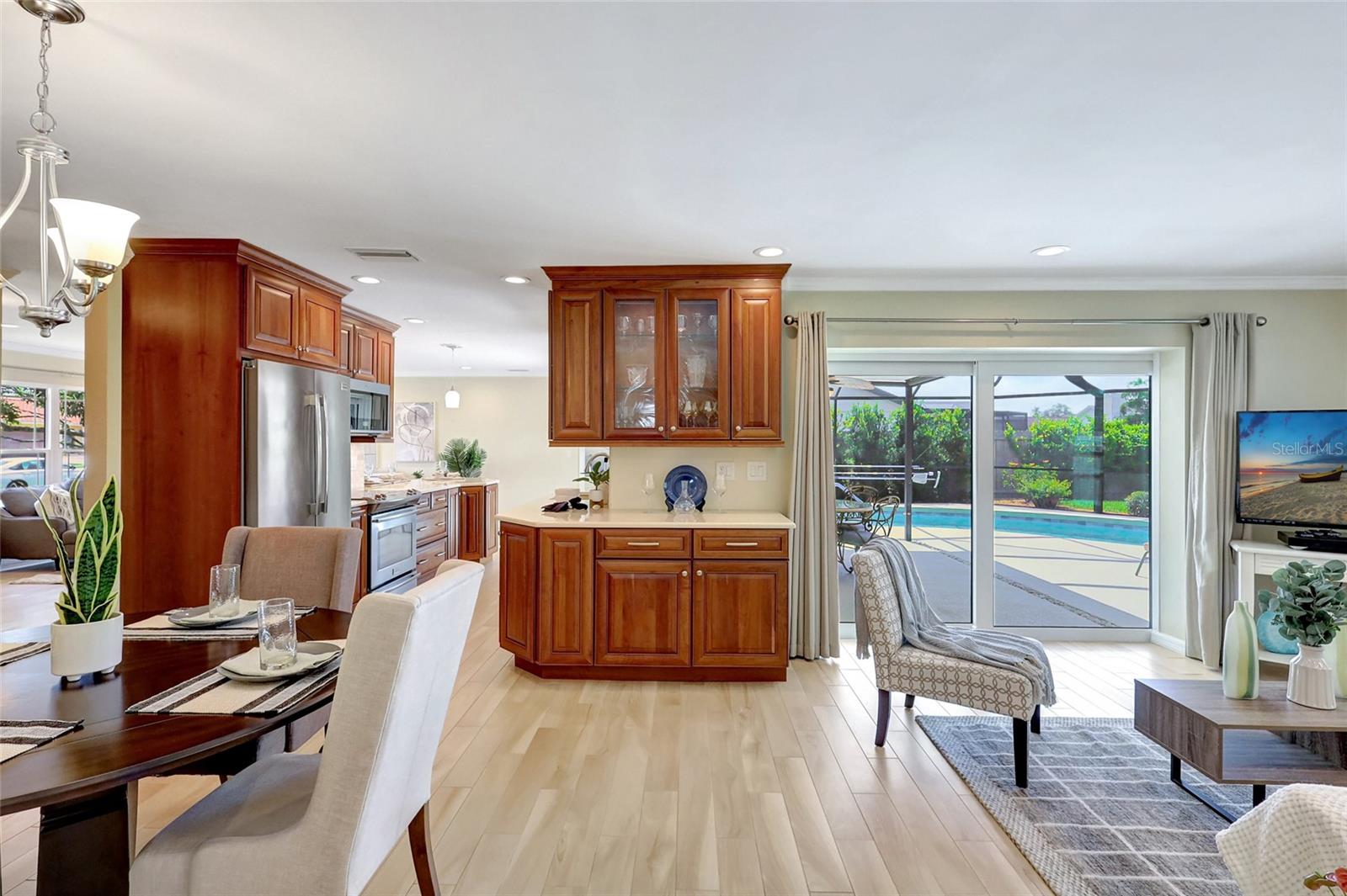 GULF GATE EAST - Residential