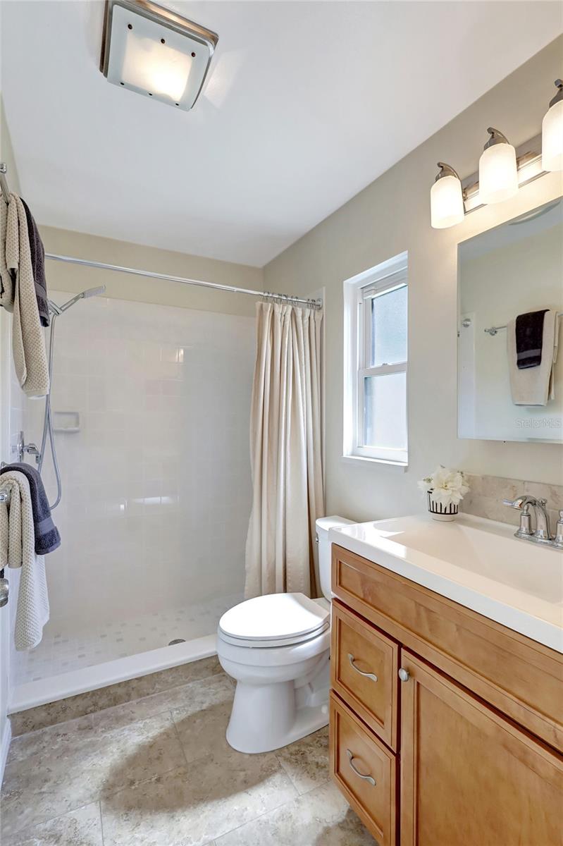 GULF GATE EAST - Residential