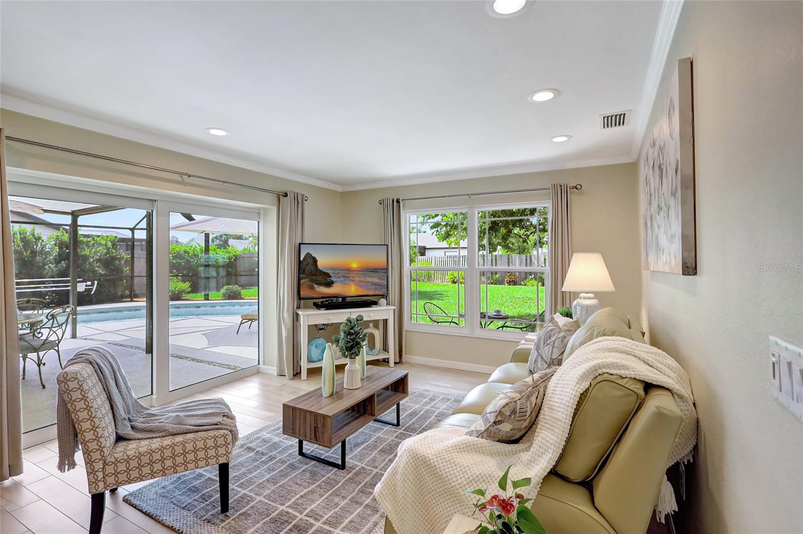 GULF GATE EAST - Residential