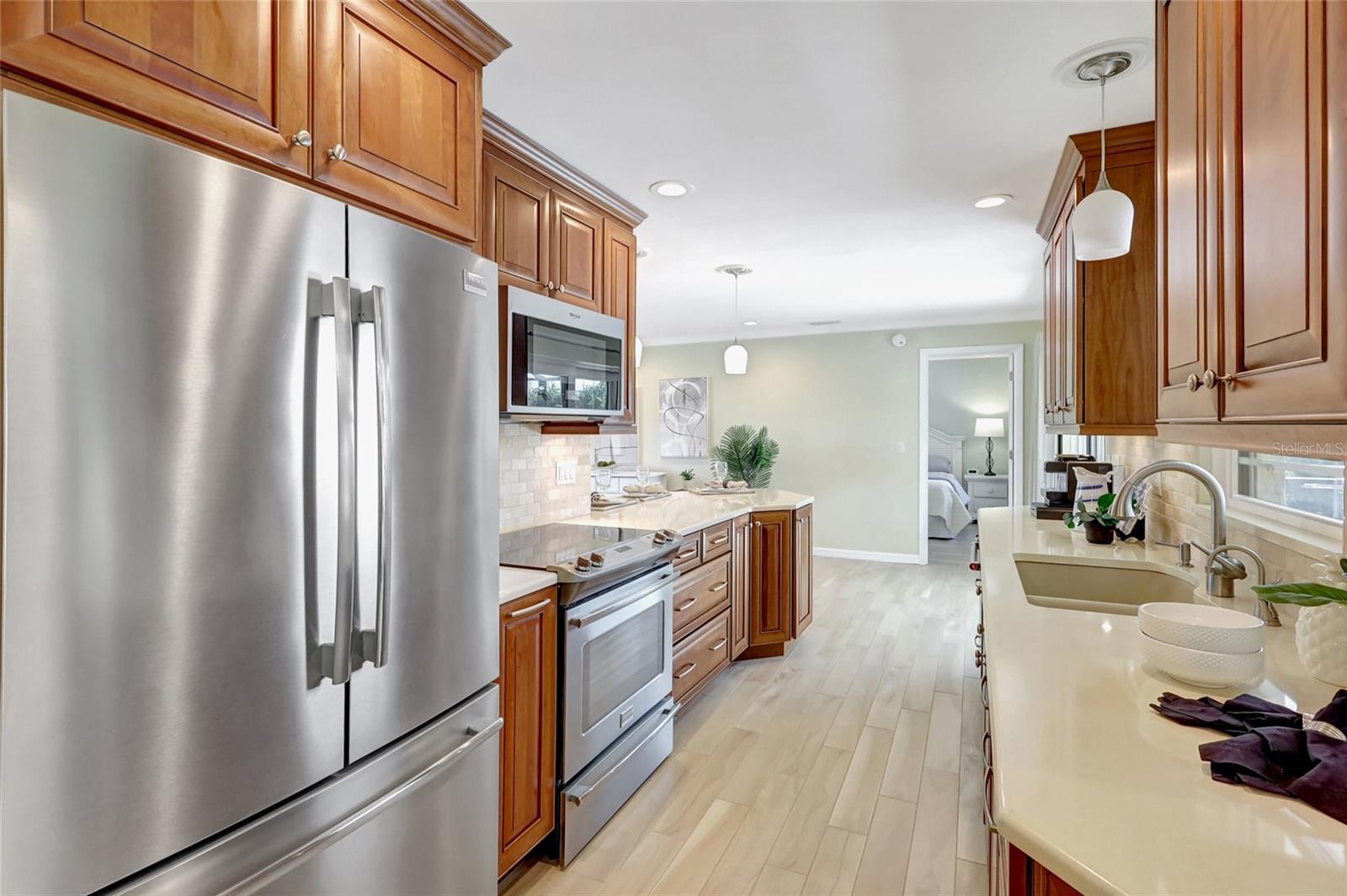 GULF GATE EAST - Residential