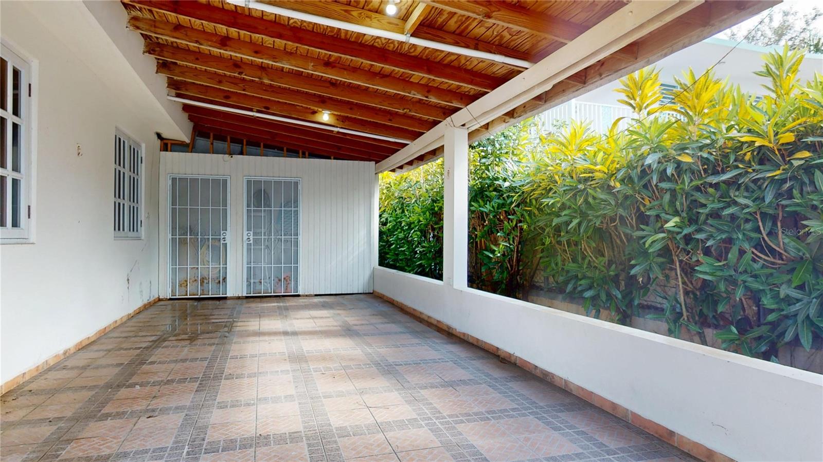 SEA BEACH COLONY - Residential