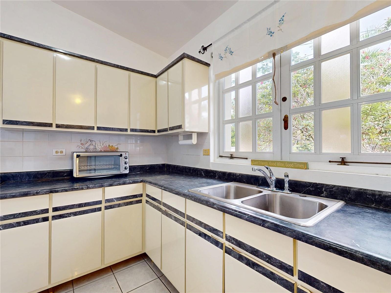 SEA BEACH COLONY - Residential