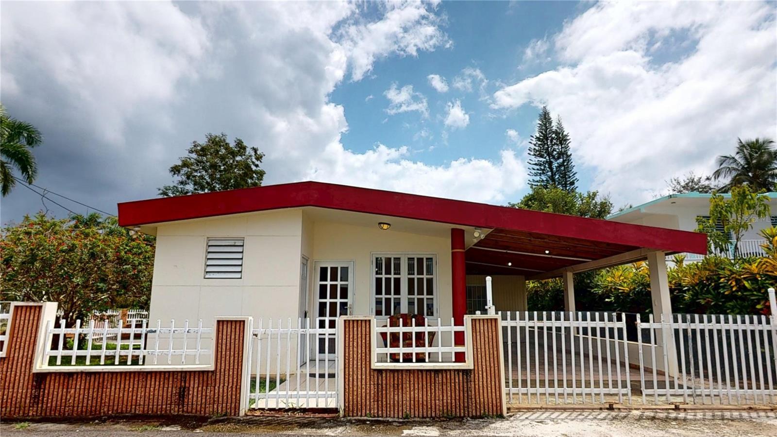 SEA BEACH COLONY - Residential