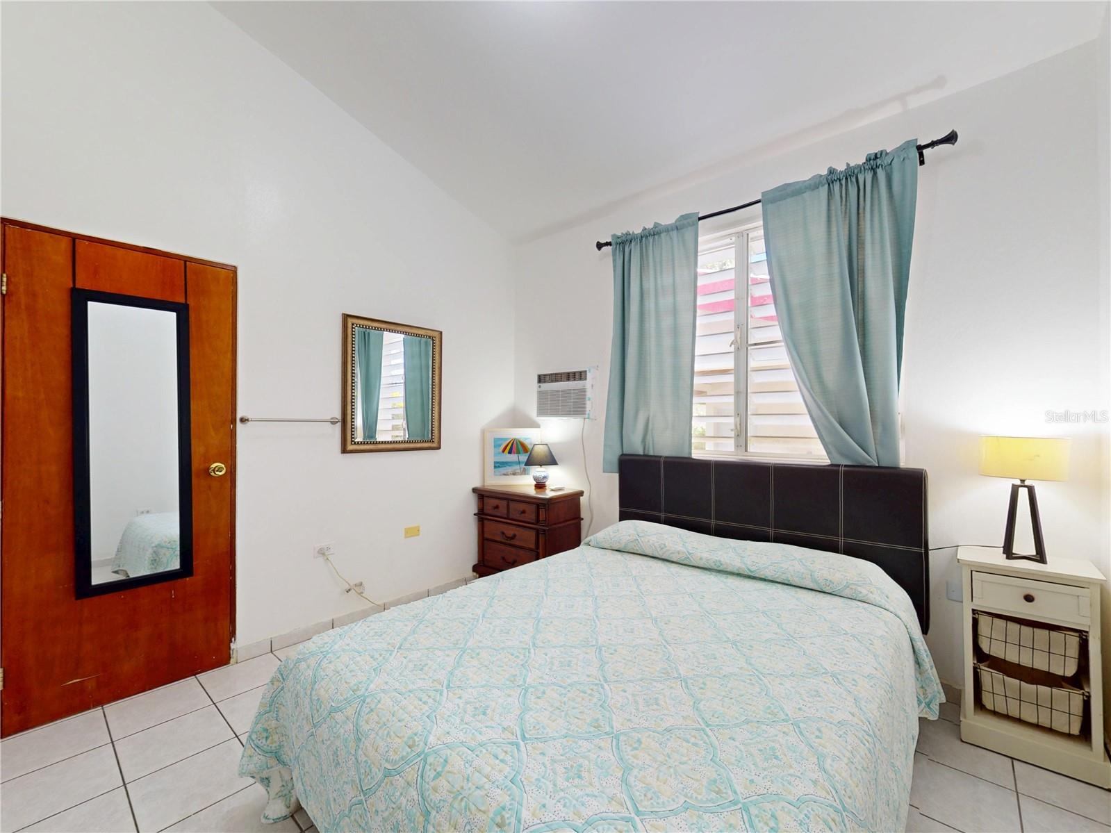 SEA BEACH COLONY - Residential