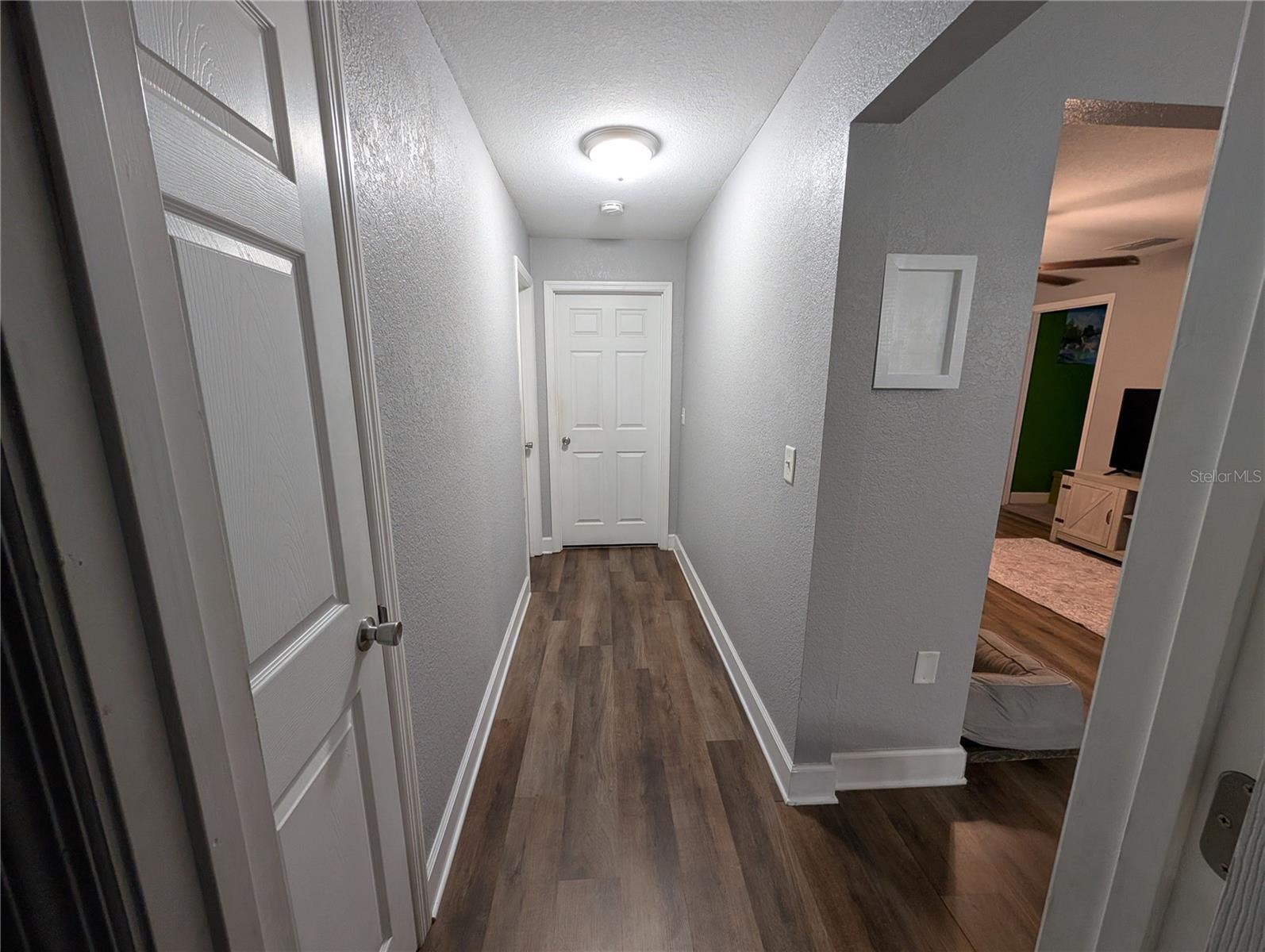 WAVERLY MANOR - Residential