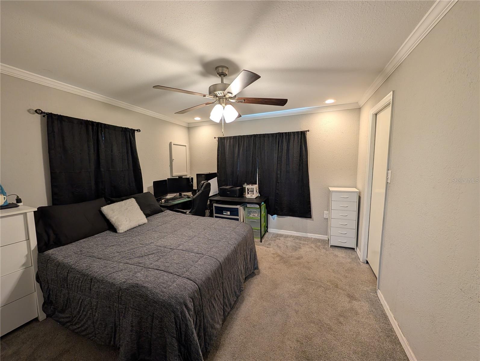 WAVERLY MANOR - Residential