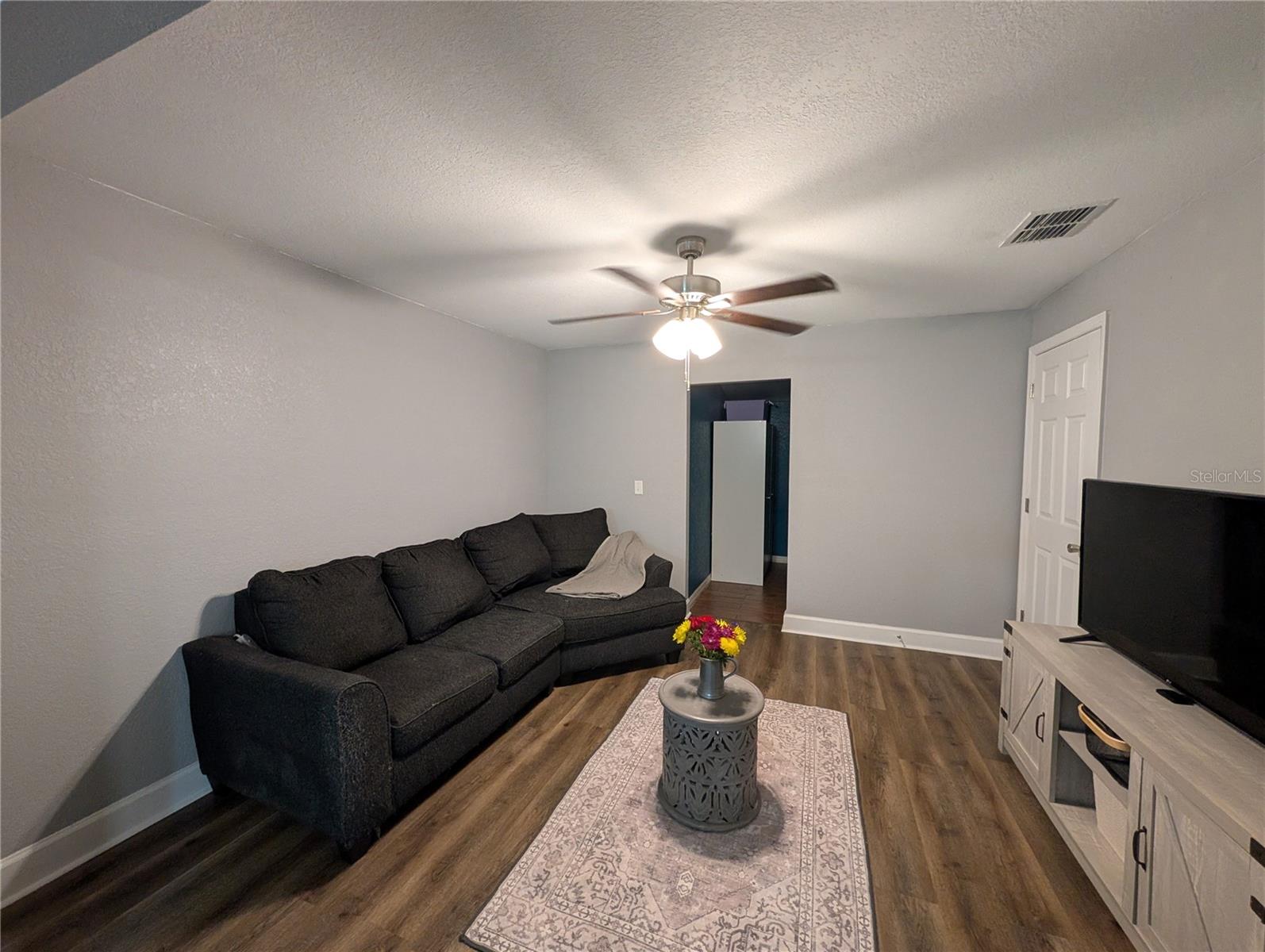 WAVERLY MANOR - Residential