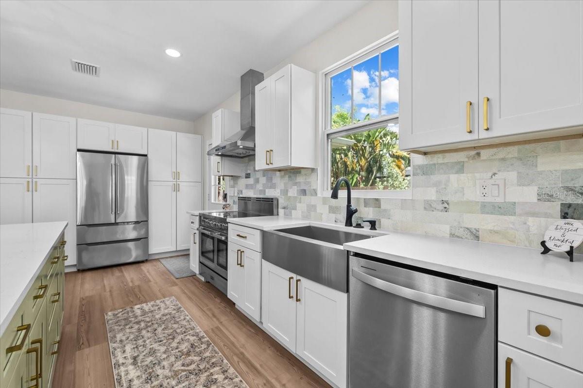 COUNTRY CLUB ADD - Residential