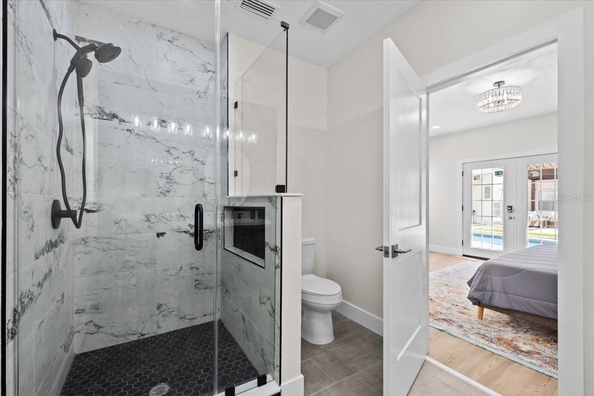 COUNTRY CLUB ADD - Residential