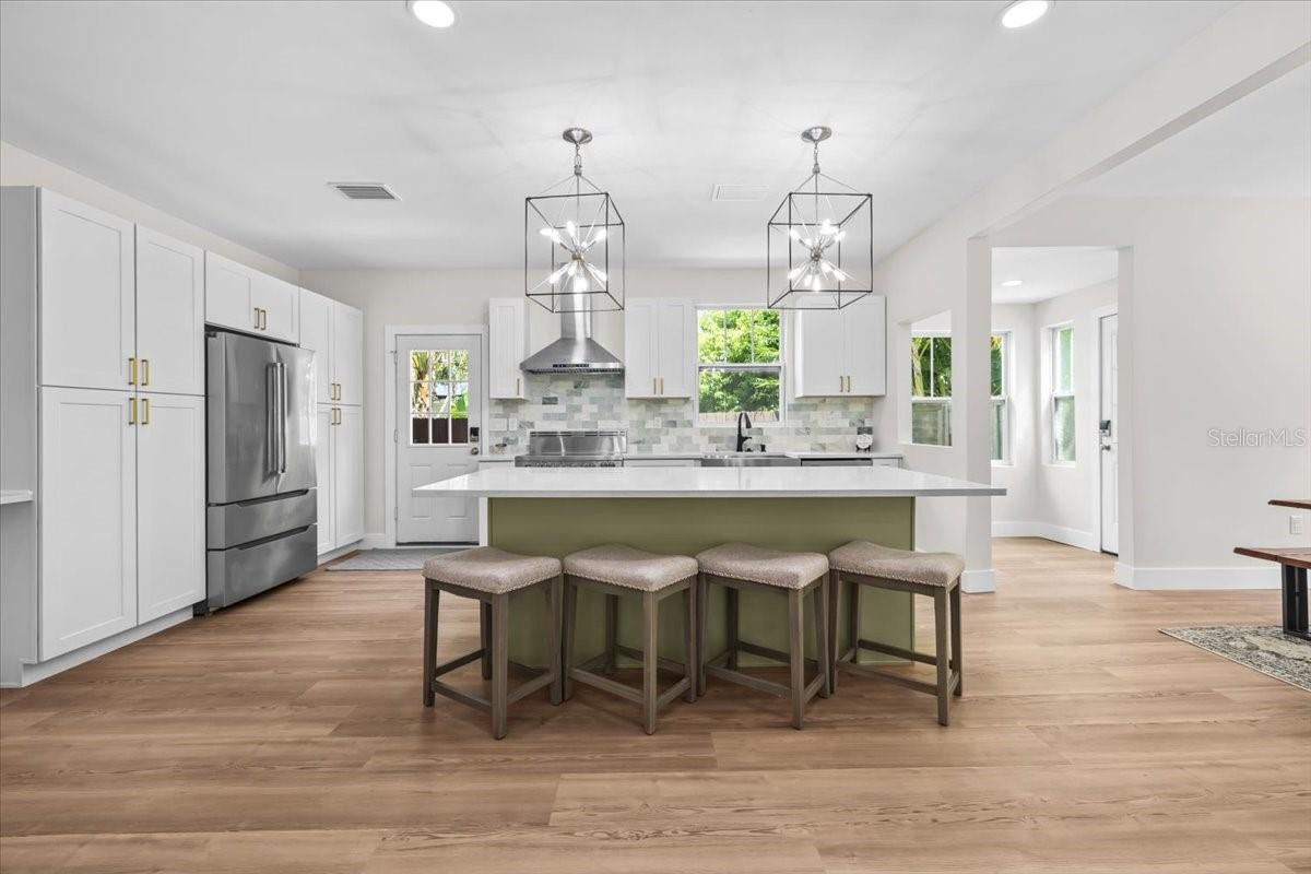 COUNTRY CLUB ADD - Residential