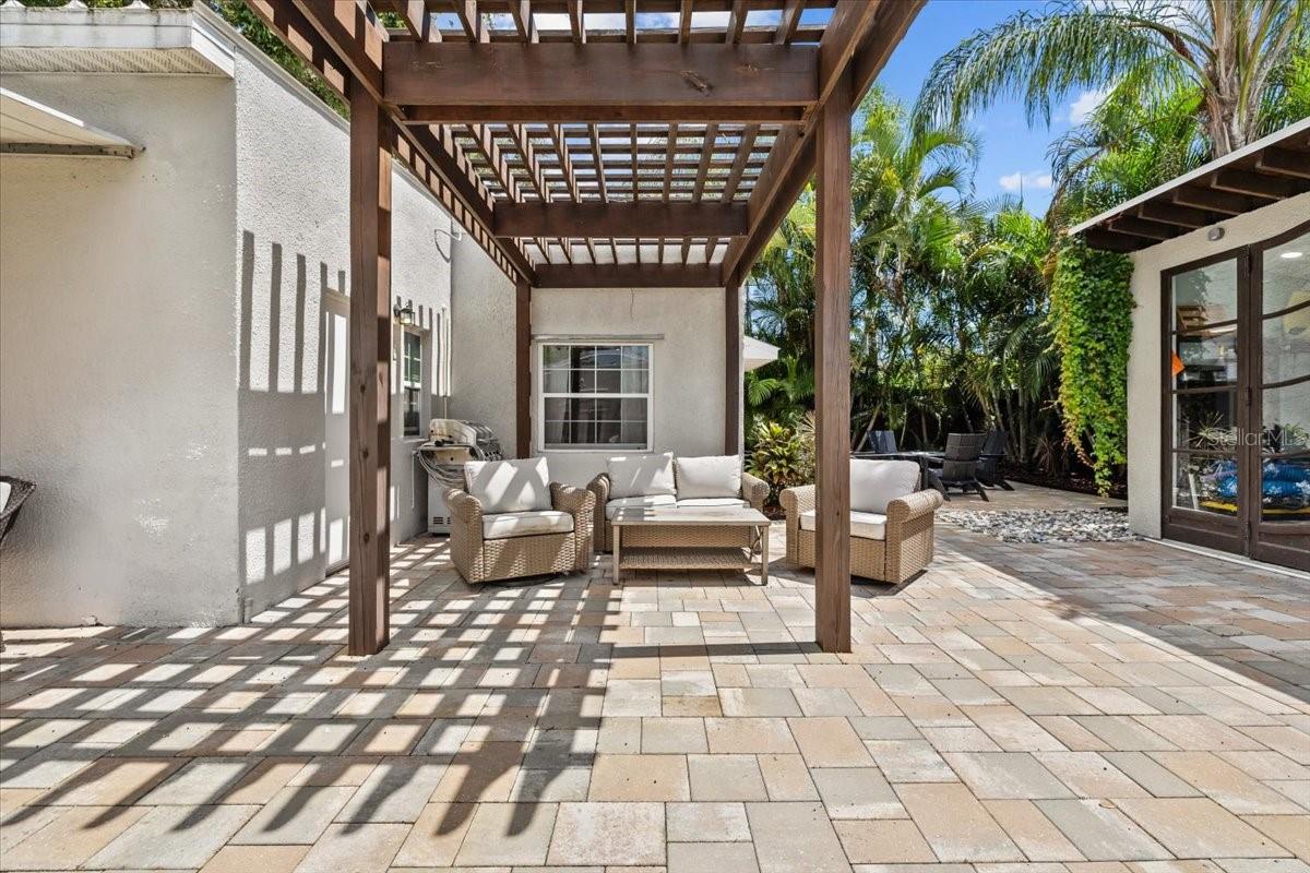 COUNTRY CLUB ADD - Residential